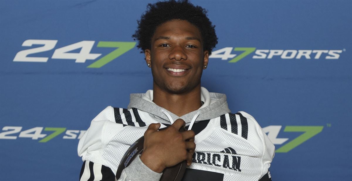 出队友对他 出队友对他